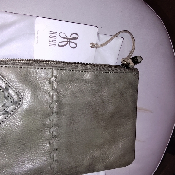 Hobo wristlet/wallet - Picture 7 of 7